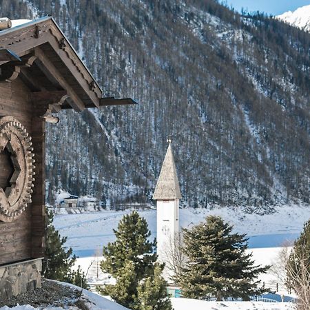 Hotel & Chalets Edelweiss Madonna  外观 照片