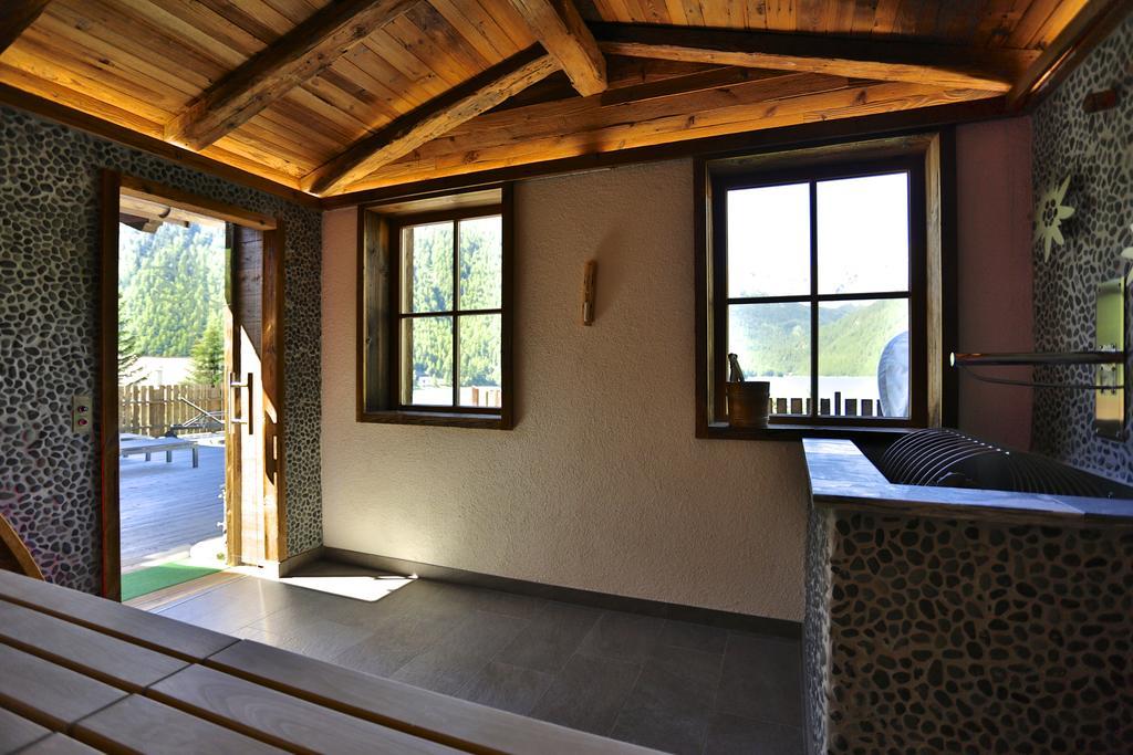 Hotel & Chalets Edelweiss Madonna  外观 照片